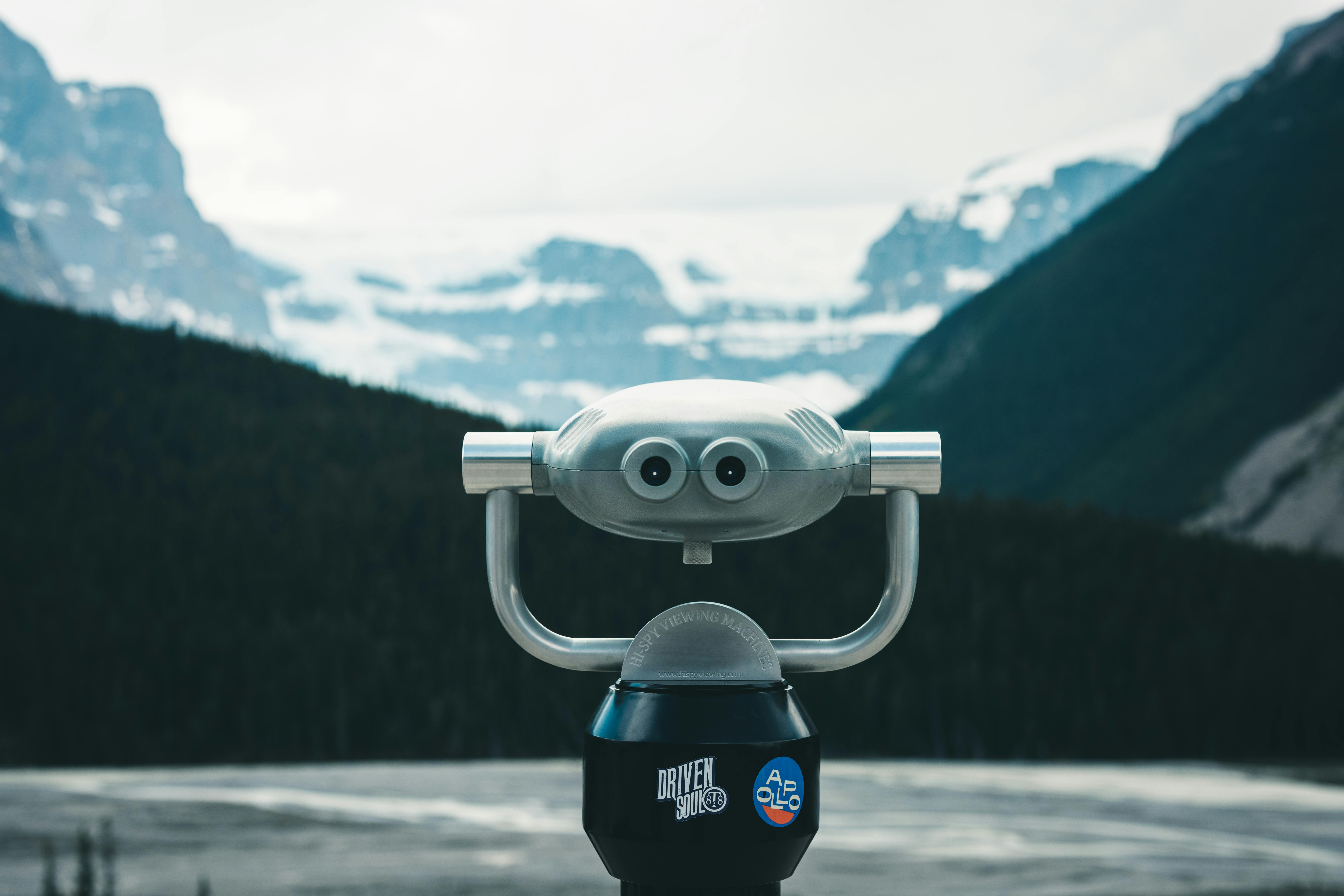 Stock image of viewfinder overlooking snowy mountain landscape